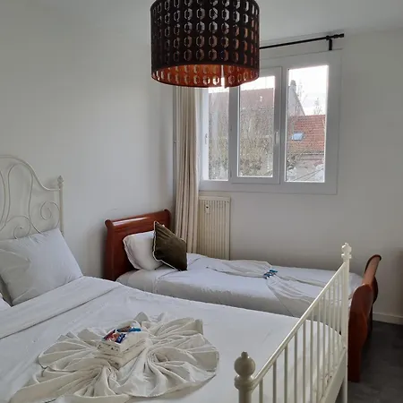 דירה Cathedrale, Champagne Near, Park And Stores Close